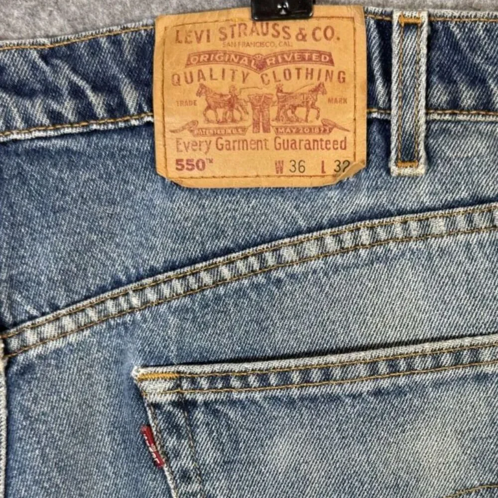 Vintage Levi Strauss & Co. 550 Mens Denim Blue Jeans Relaxed Fit 1998 Size 36x32